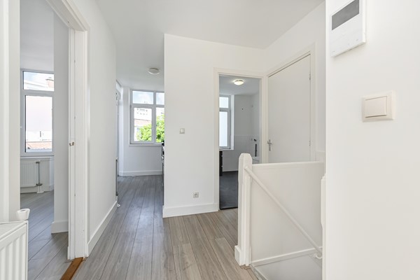 Medium property photo - Hadewichstraat 45, 2531 XX Den Haag